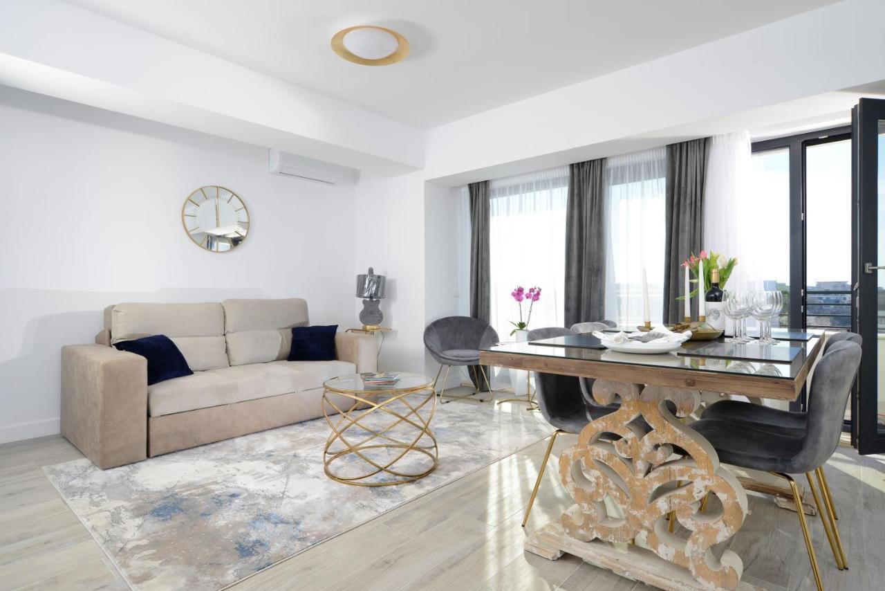 The Clock Apartment Voluntari Bagian luar foto