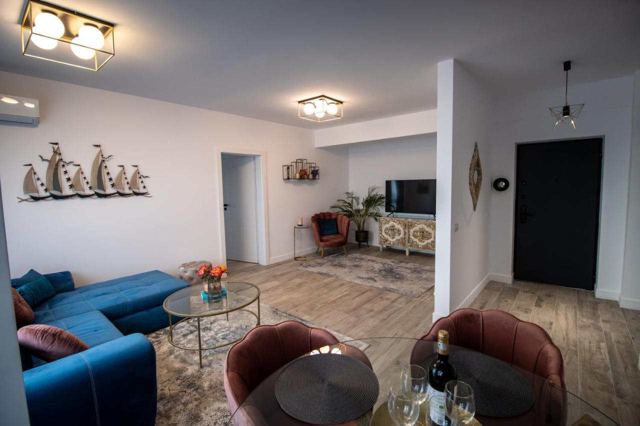 The Clock Apartment Voluntari Bagian luar foto